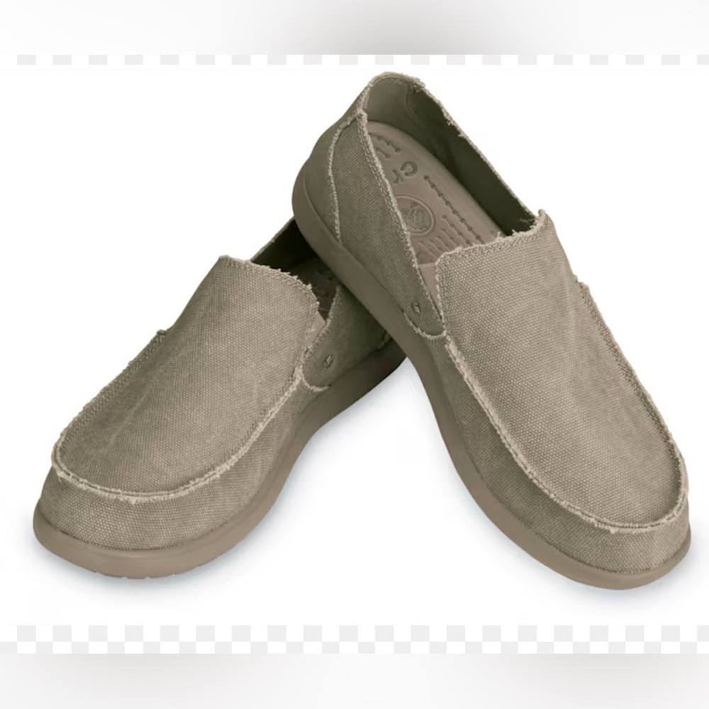 Kids Crocs Santa Cruz Slip on Loafers. Size 5